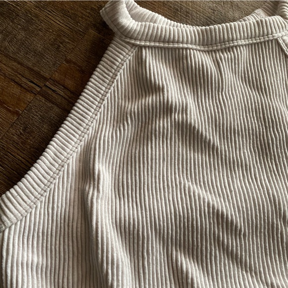 Aerie Superchill Seamless High Neck Bra Top - Picture 10 of 12